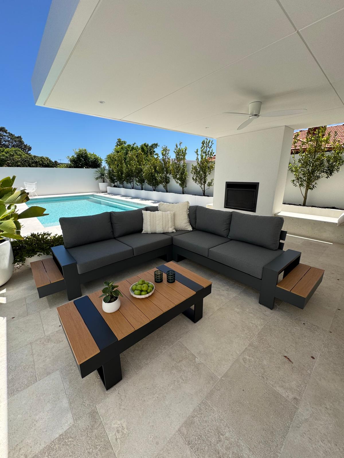 4 Seater Outdoor Lounge Set – Aluminium Frame – Grey Cushions – Lucian