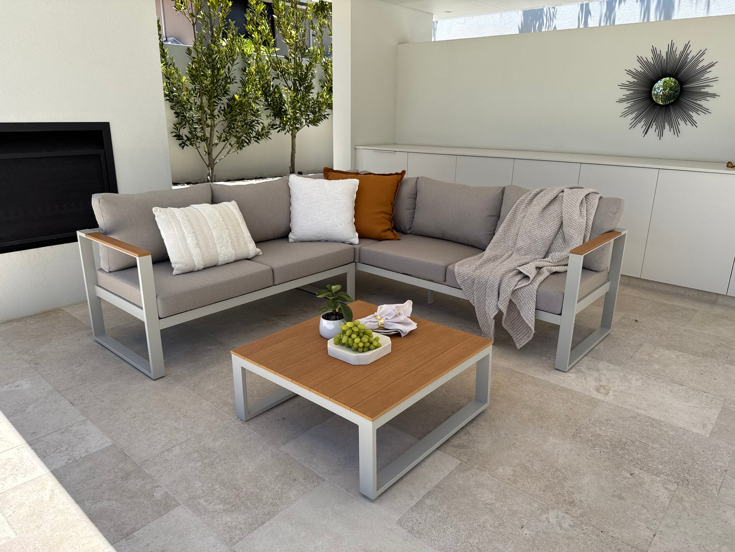 Jordan aluminium outdoor sofa set