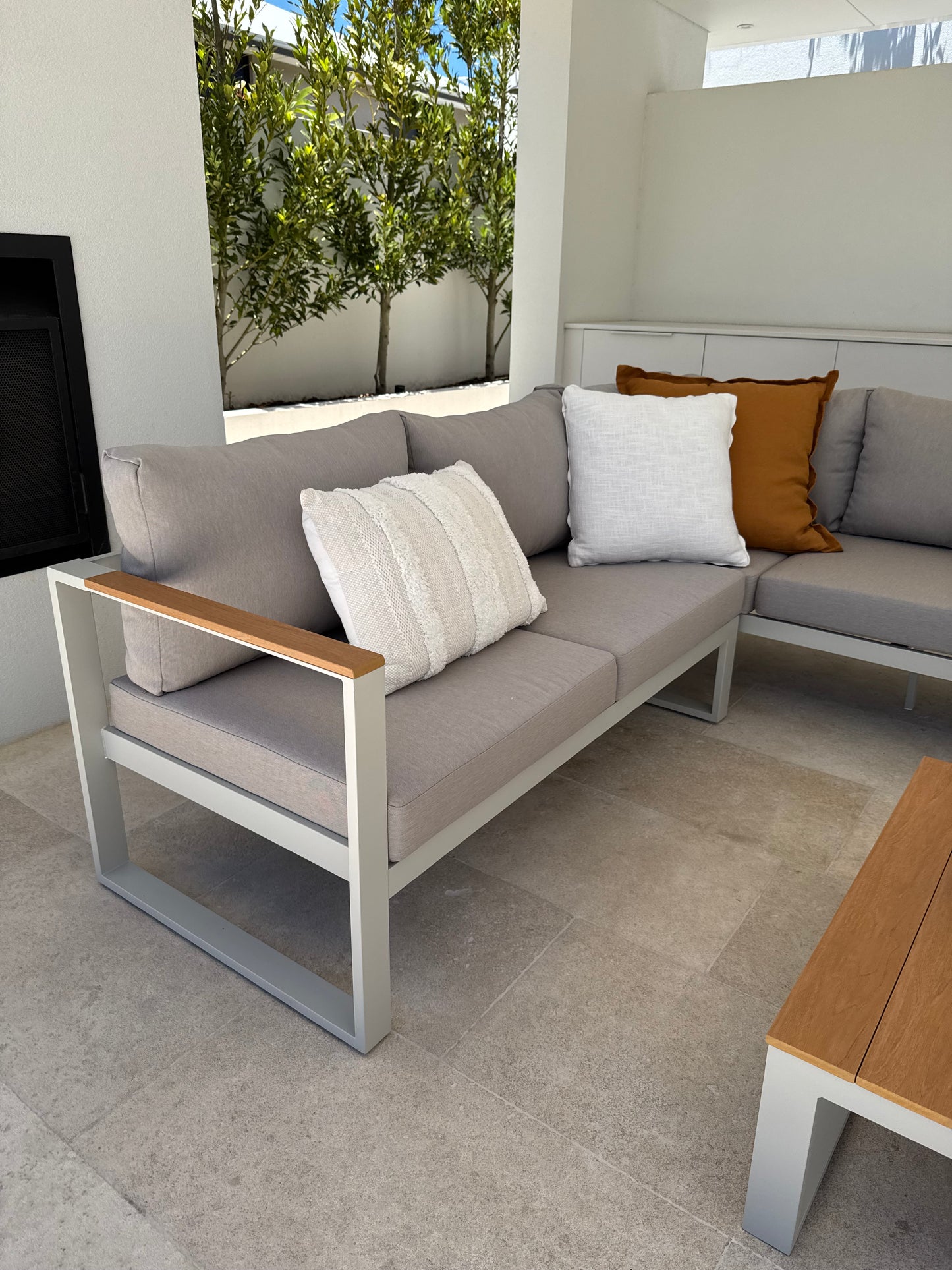 Jordan aluminium outdoor sofa set