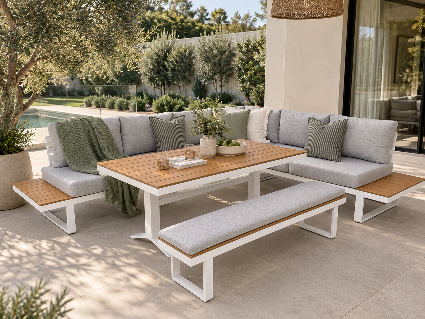 Theodore - 6 Seater Outdoor Dining Modular | Warm white