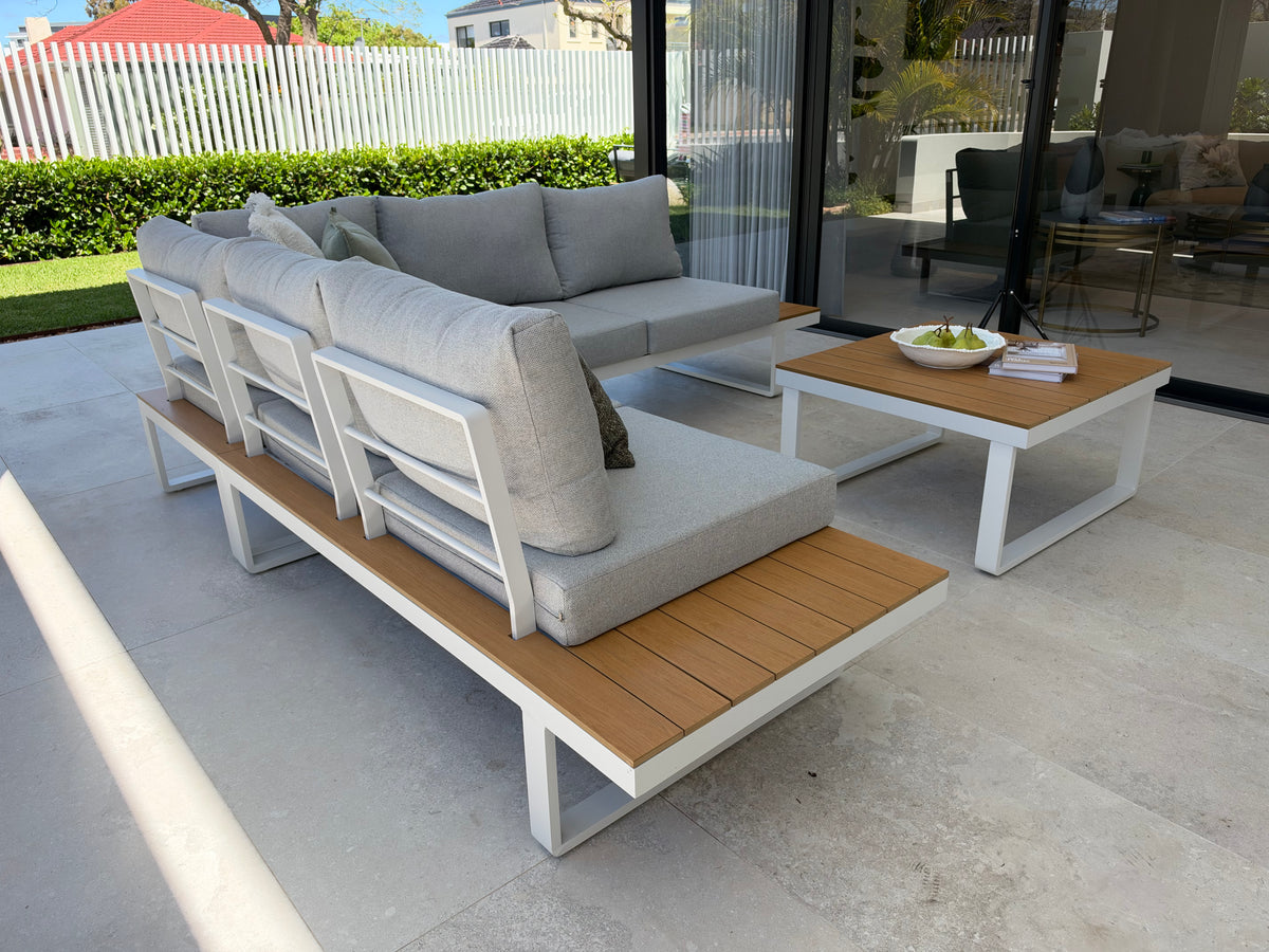 Theodore 5 seater modular with coffee table | White