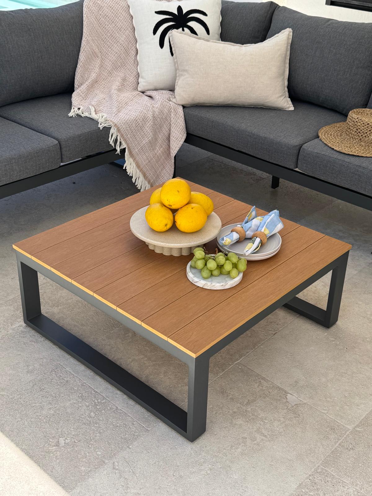 Jordan aluminium outdoor sofa and coffee table GREY